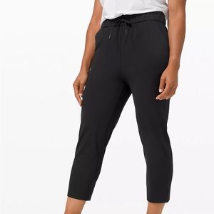 Lululemon Stretch High-Rise Crop 23"